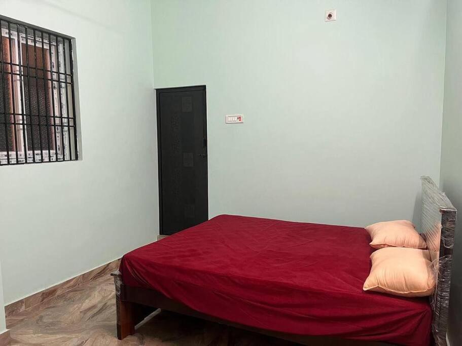 Kr Homestay Tiruvannamalai Bagian luar foto